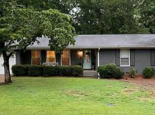 707 Watts Dr SE, Huntsville, AL 35801