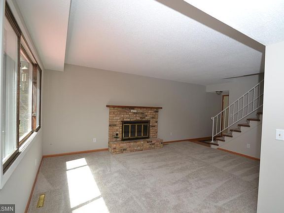 4th image of 14012 Park Ave
