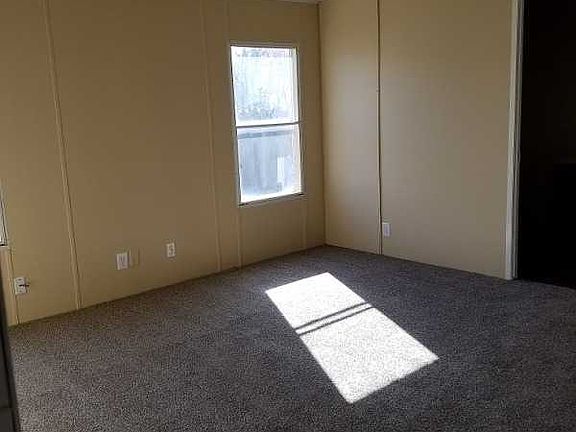4th image of 7412 Sun Grace Dr