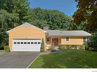 41 Winding Wood Rd N, Pt Chester, NY 10573