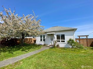335 E 12th St, Port Angeles, WA