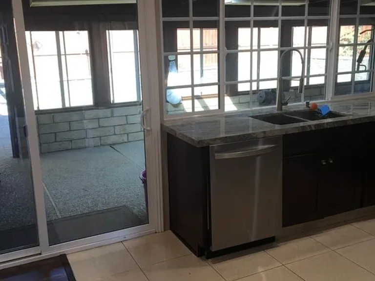 16647 Nearview Dr — Photo 11