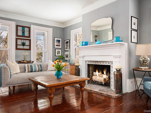 4th image of 28 Barnes Road