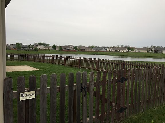 Fenced yard with patio