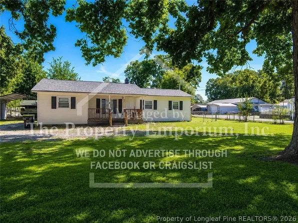 508 Hobbs St, Roseboro, NC 28382