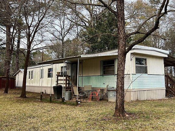 2nd image of 698 Hess Rd