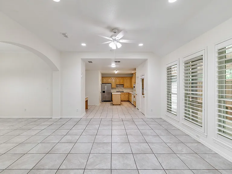 1131 Indy Ct — Photo 11