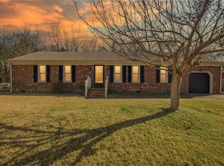 533 Scarborough Dr, Chesapeake, VA 23322