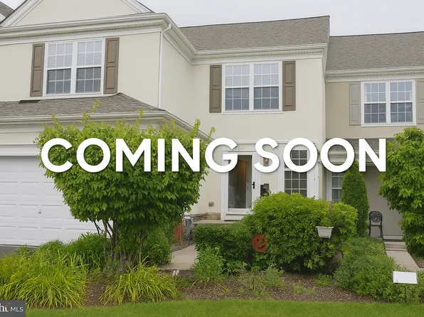 2113 Redbud Ln, Furlong, PA 18925