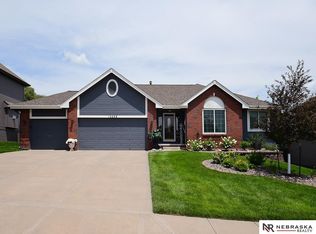 15228 Curtis Ave, Omaha, NE 68116