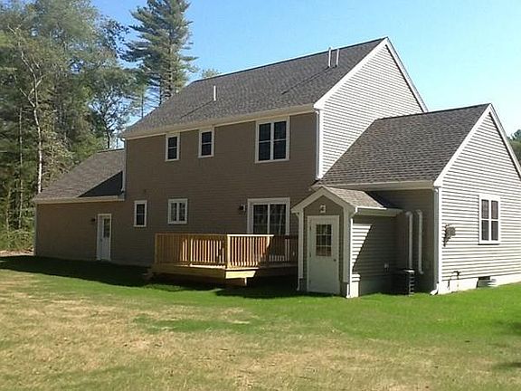 3rd image of 7 Sherwood Dr