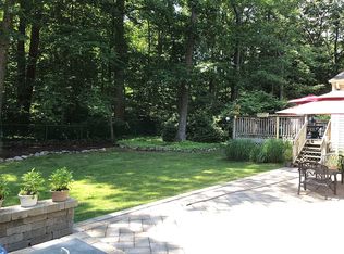 52 Moraine Rd, Morris Plains, NJ 07950