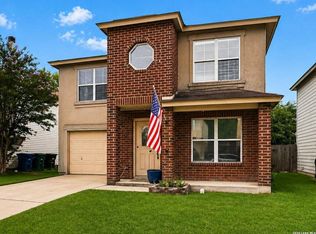 7 Stallion Hls, San Antonio, TX 78238