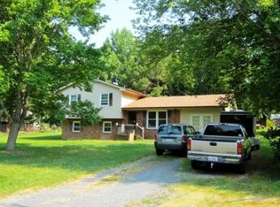 604 Parkview Dr, Durham, NC 27712