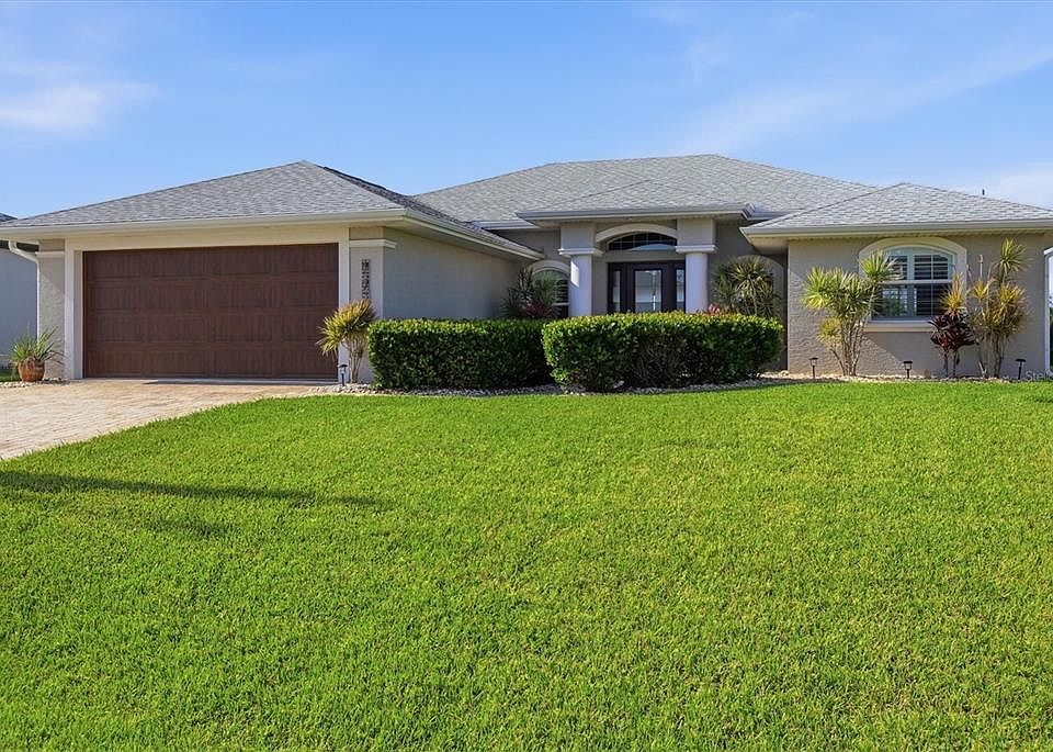 1st image of 15738 Applewhite Cir