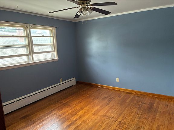 5th image of 189 Goddard Ave