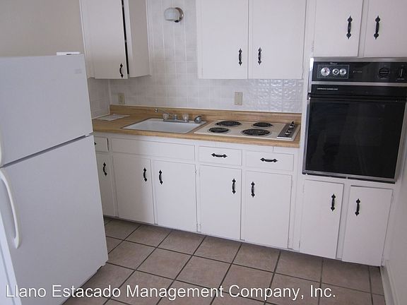 4th image of 2101 1st Ave APT 1