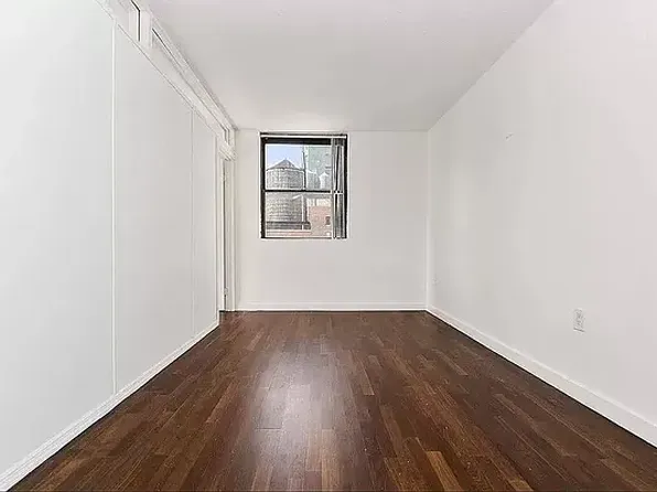 184 Lexington Avenue image 7 of 16