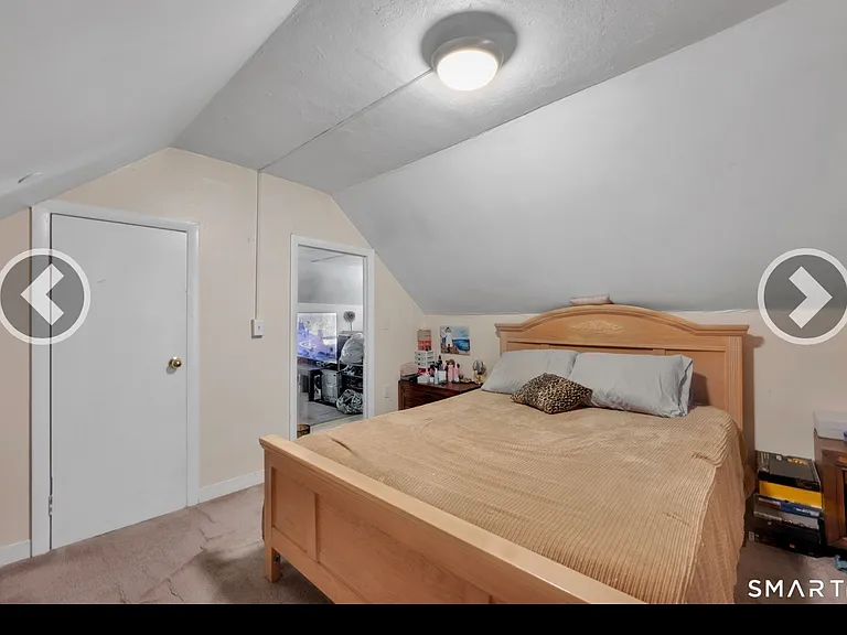 14 White Oak Ave #C — Photo 3