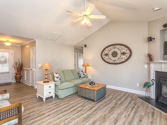 4th image of 313 Saint Kitts Way