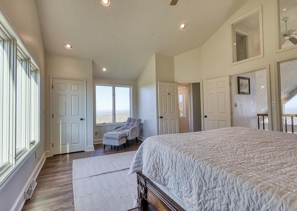 25th image of this home