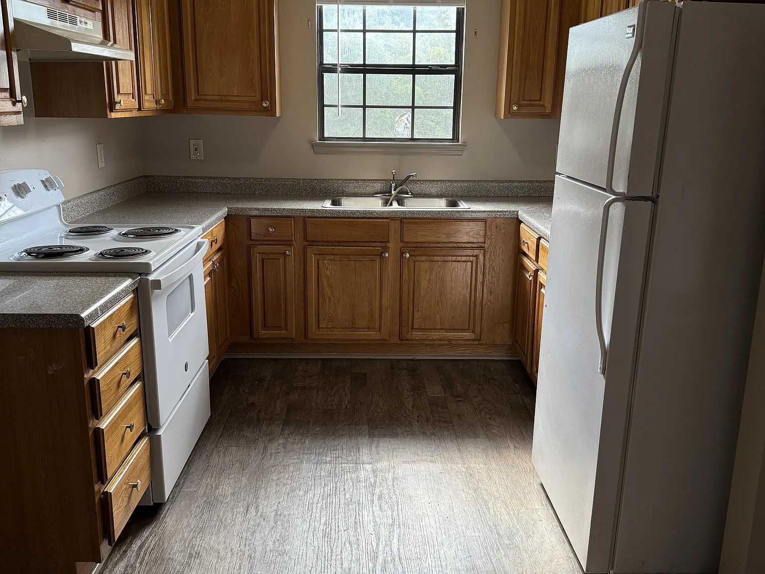 5004 Chancellor Square - D — Photo 4