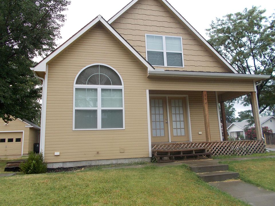 Wrap around Front Porch
