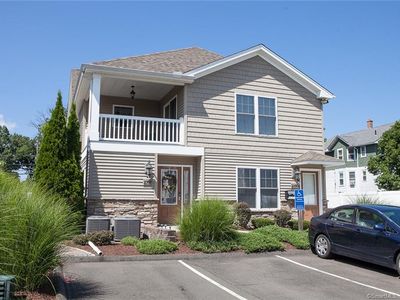 270 Booth St #C2, New Britain, CT, 06053