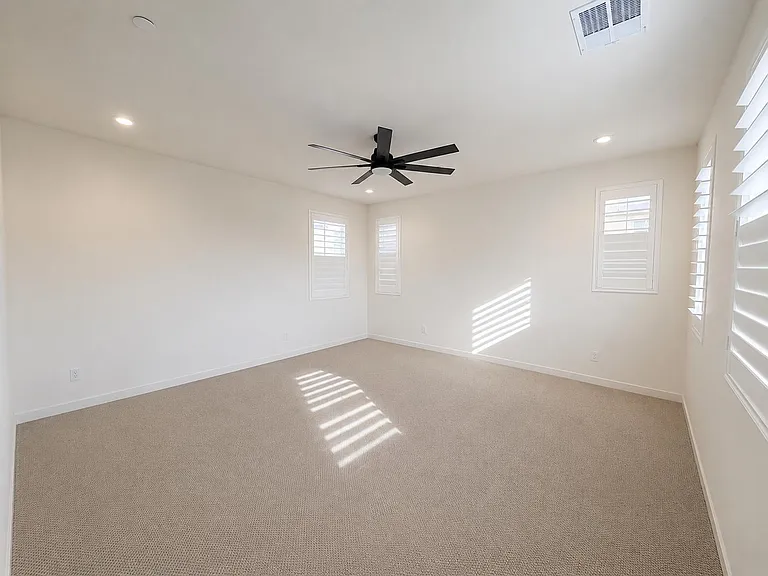 583 Townsend Way — Photo 23