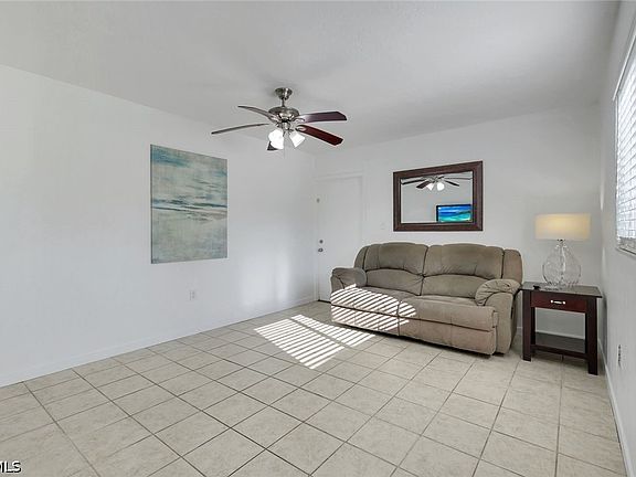 5th image of 8148 Country Rd Unit 101
