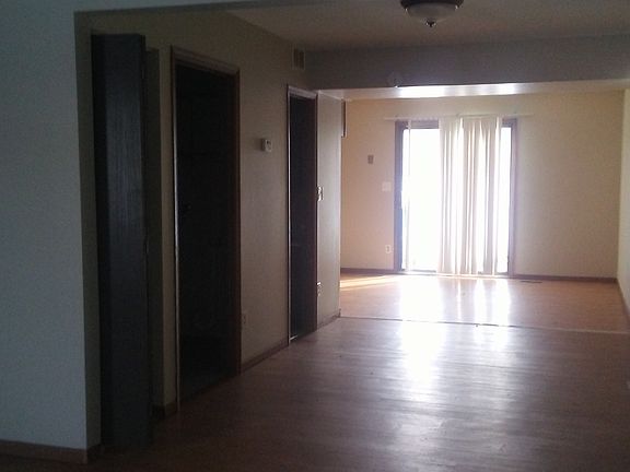 5th image of 3871 W 73rd Ct