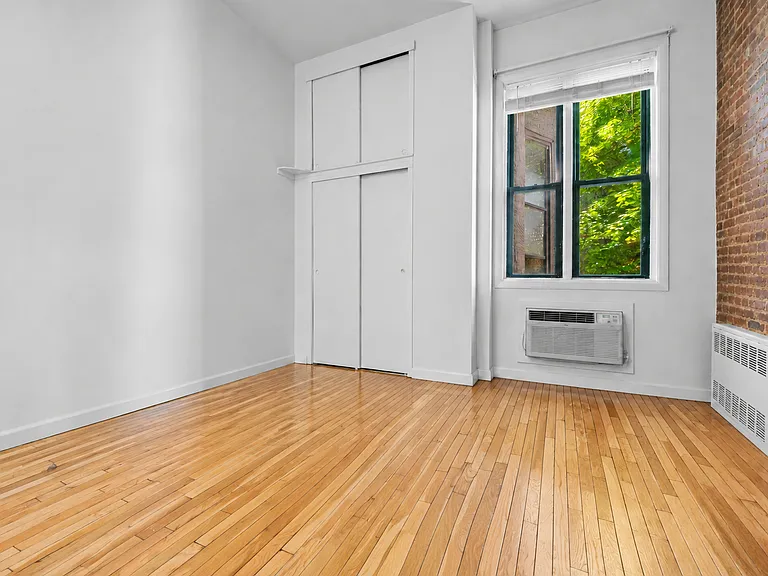 46 W 87th St #1B — Photo 3