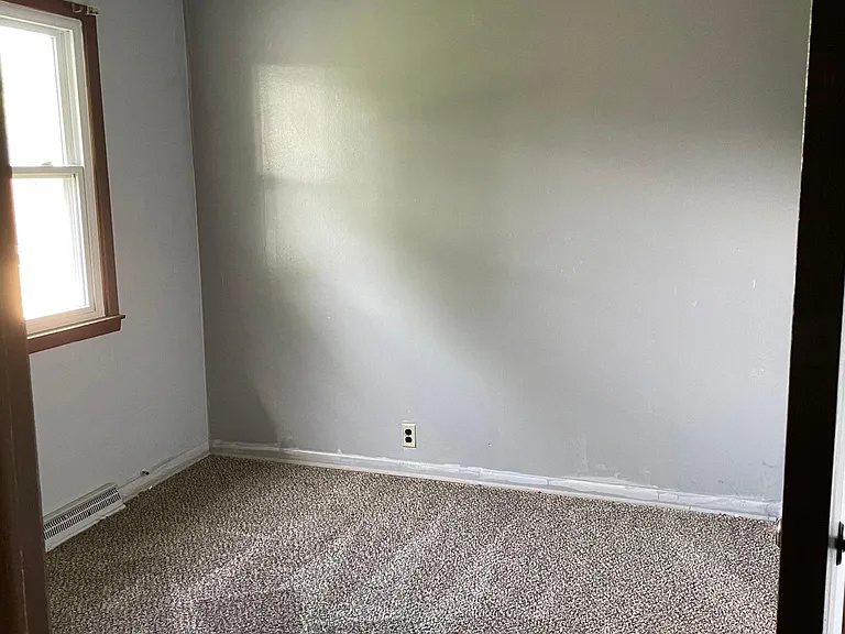 290 Louis Ave #A — Photo 3
