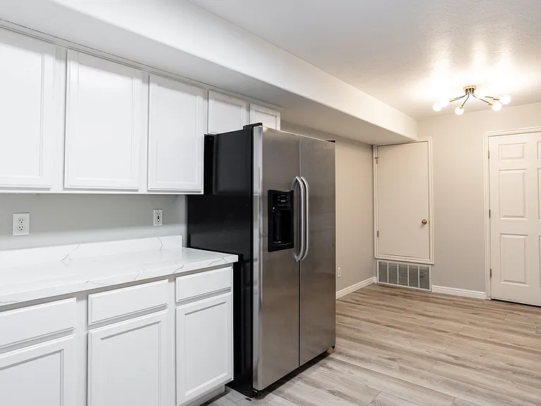 8084 N Ridge Loop E #F6 — Photo 5