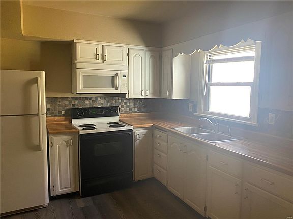 3rd image of 1019 Missouri Ave