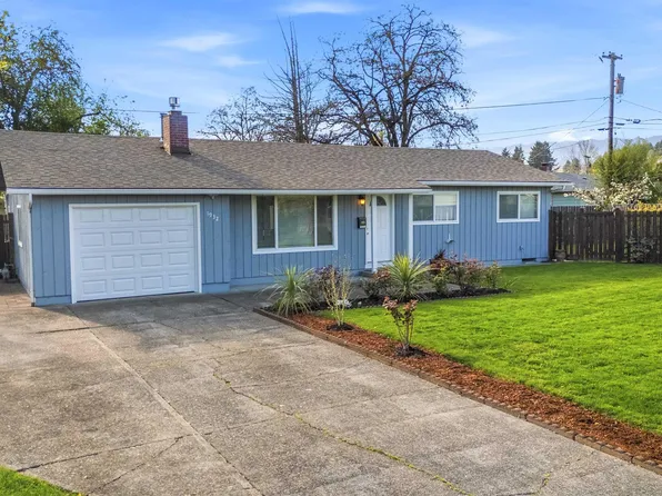 1932 NW Garryanna Pl, Corvallis, OR 97330