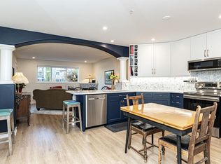 Sienna Point, Edmonton, AB T6L 7E7