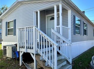 11 School Ground Rd TRAILER 20, Branford, CT 06405