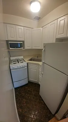 Rented by Guidance Realty Corp. | media 3