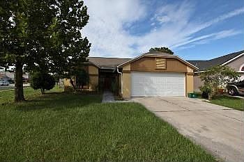 1st image of 1055 Whittier Cir