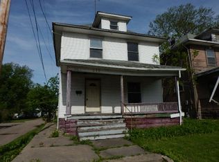 210 Sunnyside Ave, Waterloo, IA 50701