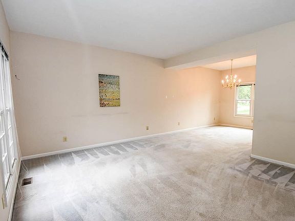 3rd image of 3830 E Tamarron Dr