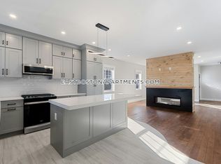 120 Saint Andrew Rd #1, Boston, MA 02128