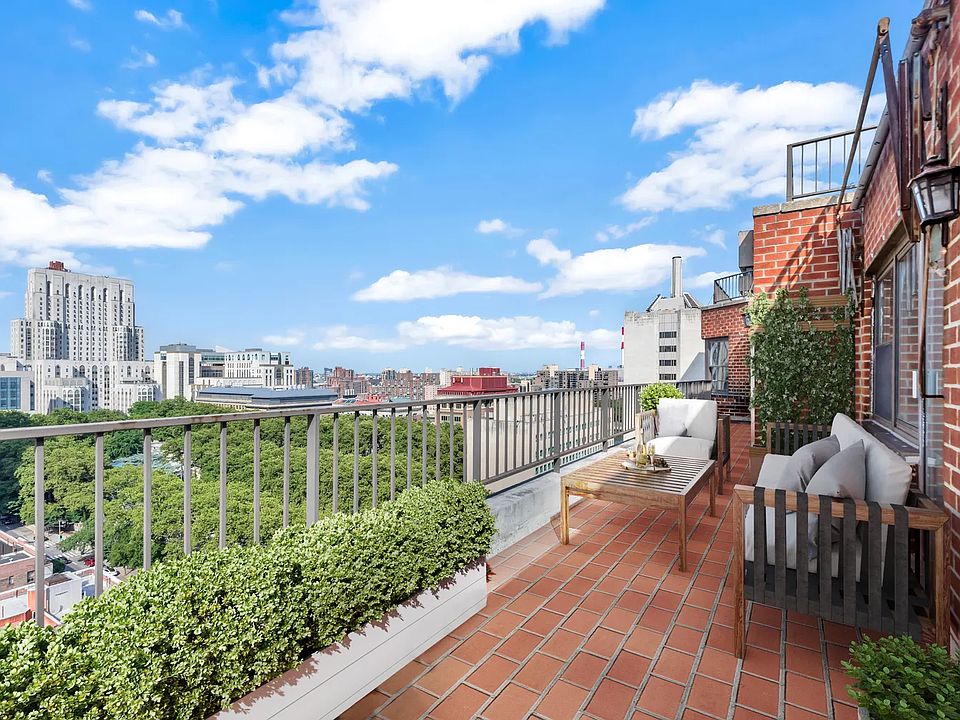 1st image of 1175 York Ave Penthouse B7