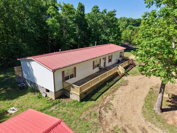 625 Reels Rd, Adolphus, KY 42120