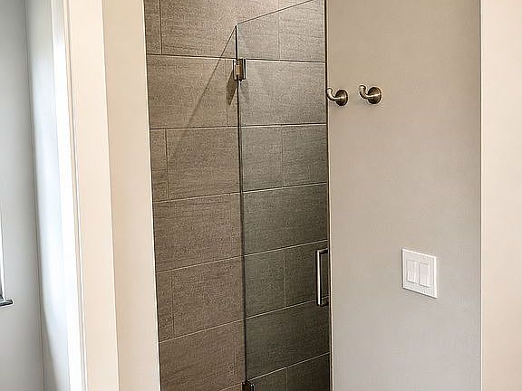 Master Bath shower entrance