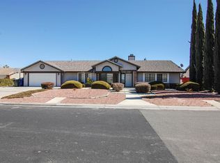 13561 Havasu Rd, Apple Valley, CA 92308