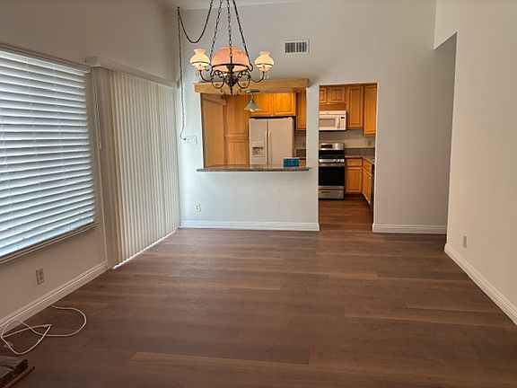 2nd image of 25614 Salceda Rd