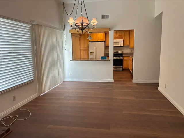 25614 Salceda Rd — Photo 2