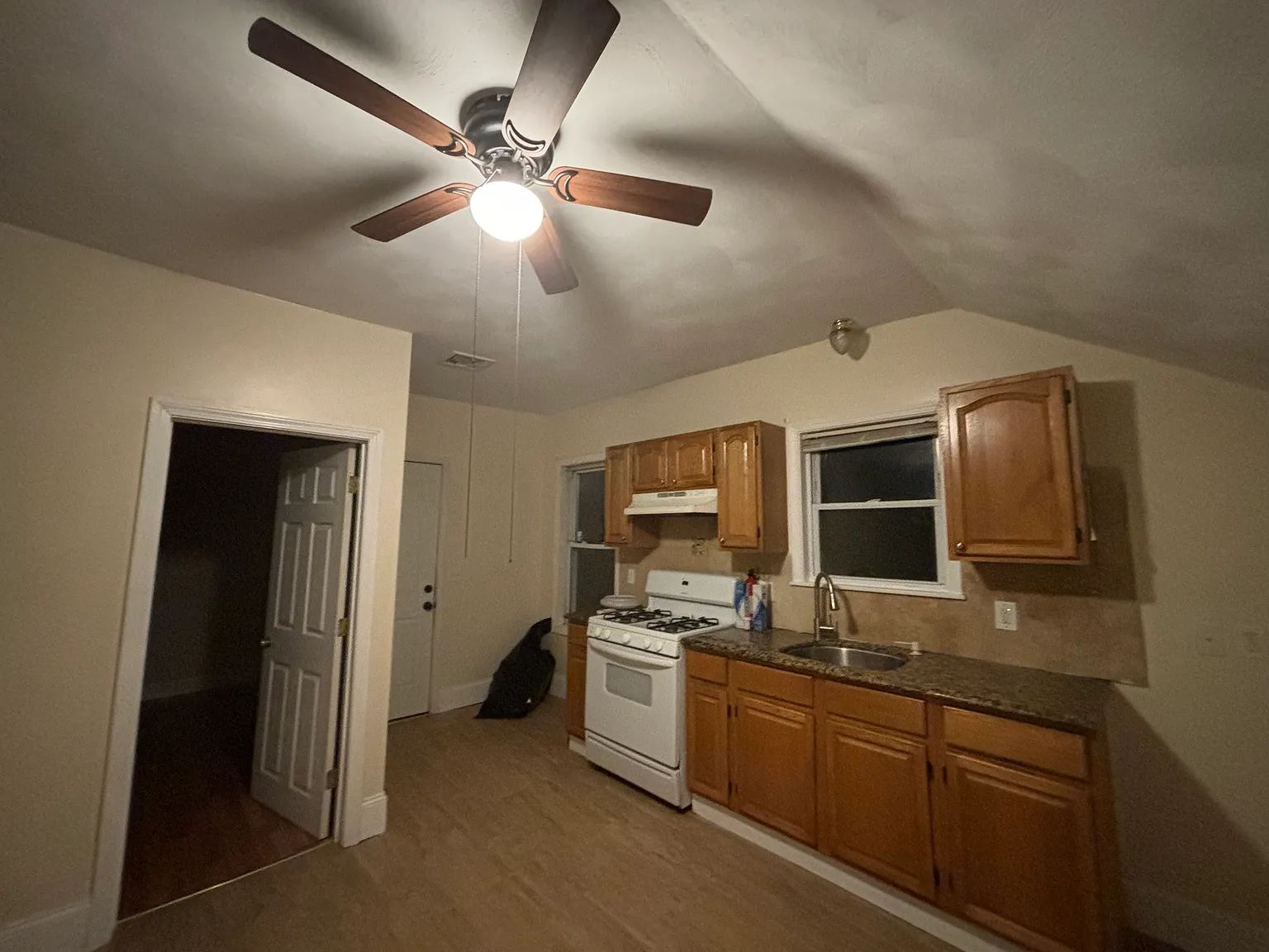 2 bed, $1,500 — Photo 3